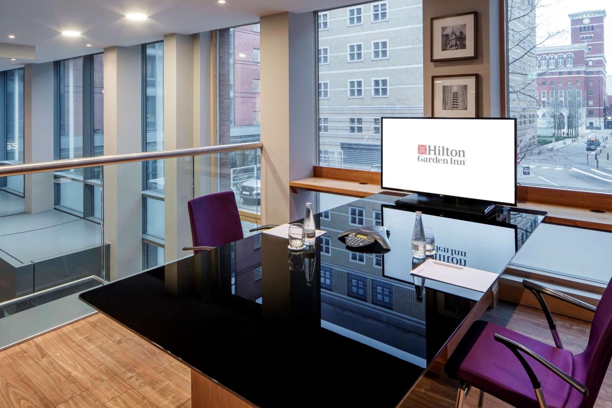 Hilton Garden Inn Birmingham Brindley Place Exterior foto