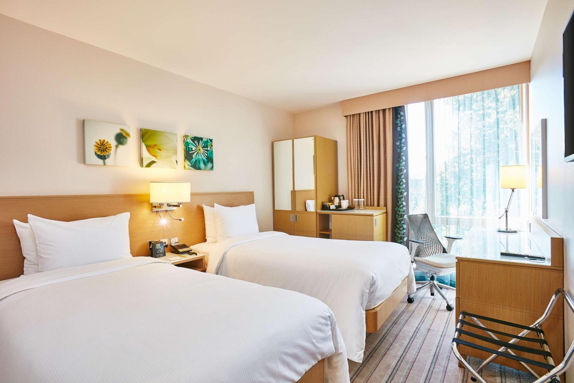 Hilton Garden Inn Birmingham Brindley Place Exterior foto